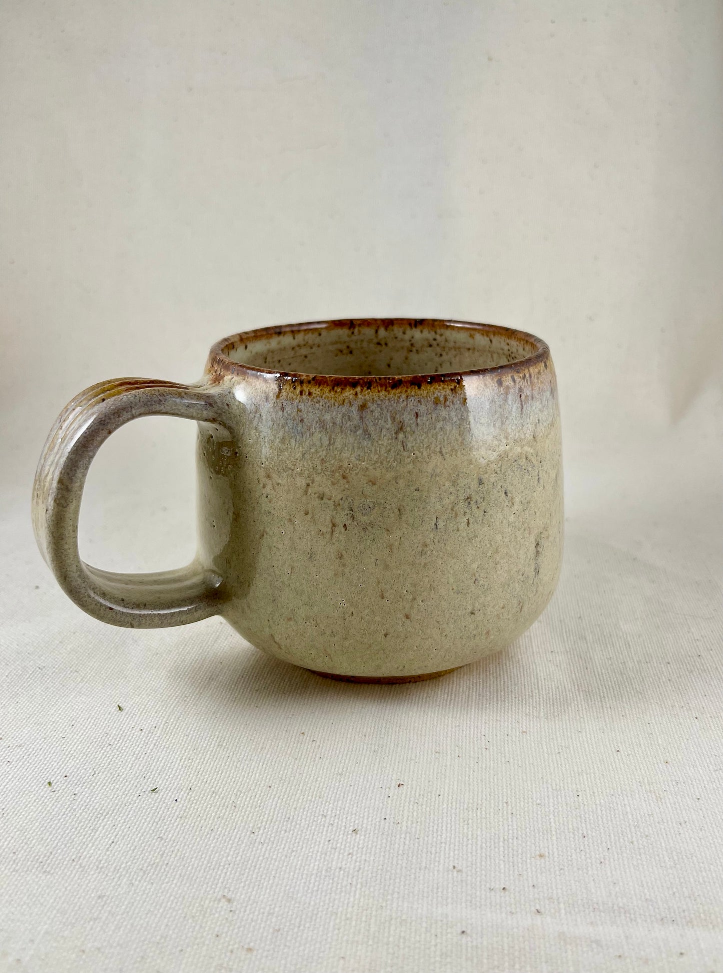 simple mug - full glaze